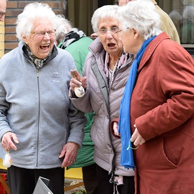 Samen Actief Dronten - lachende vrouwen